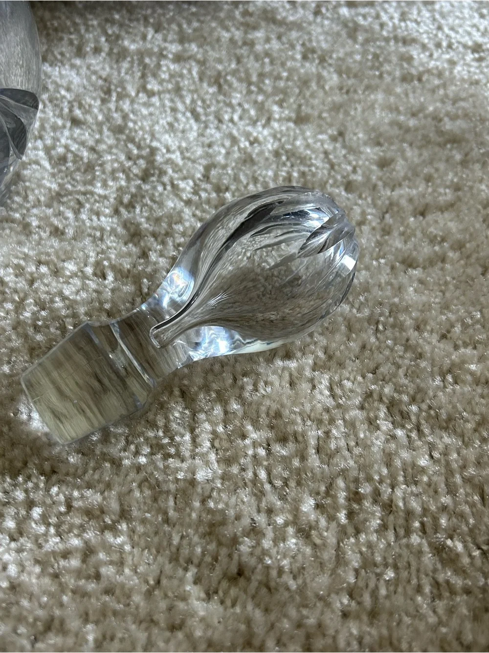 Cut Glass Crystal Pitcher Decanter with Stopper - Clear